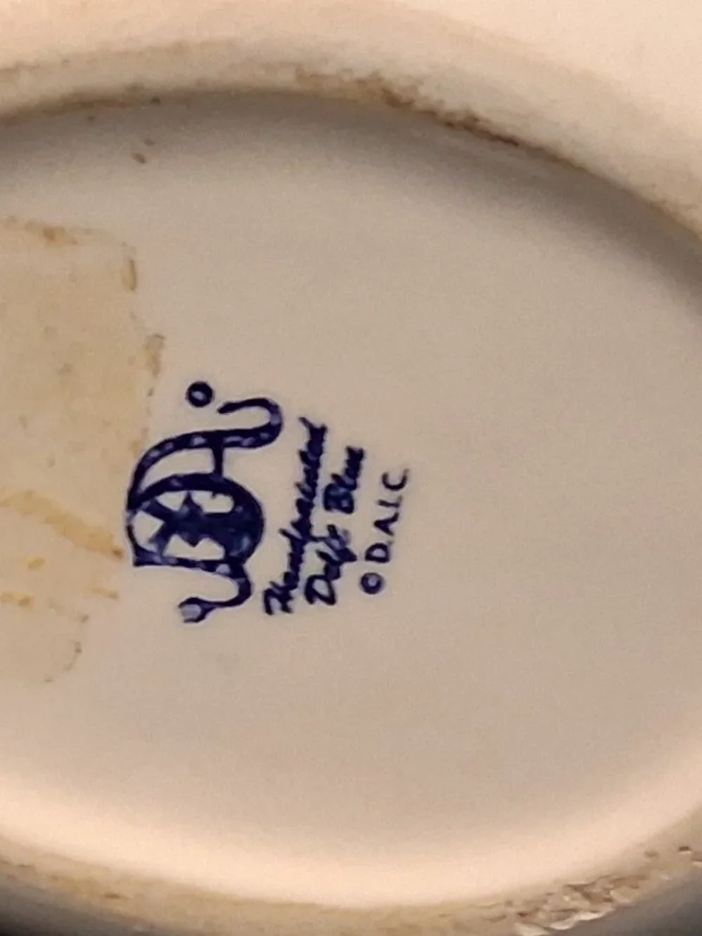 Vintage 60s Hand Painted Delft Porcelain Blue & White Duck Soap Dispenser w/Pump - Picture 11 of 11